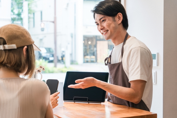 レジ会計の風景